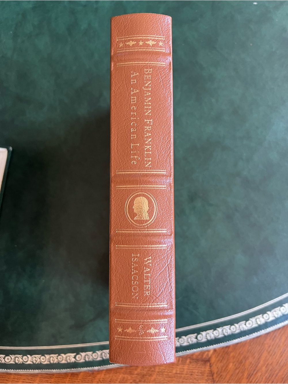 NWOT Hardcover Leather Book Benjamin Franklin: An American Life by Walter Isaacs